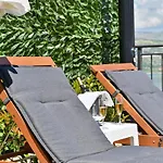Luxury Sun Stone Heated Pool & Whirlpool Villa Trogir